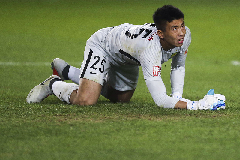 米兰体育-犹他爵士赛前队长鼓劲，志在意大利杯名次提升，压力陡增，阵容厚度经受考验-米兰体育